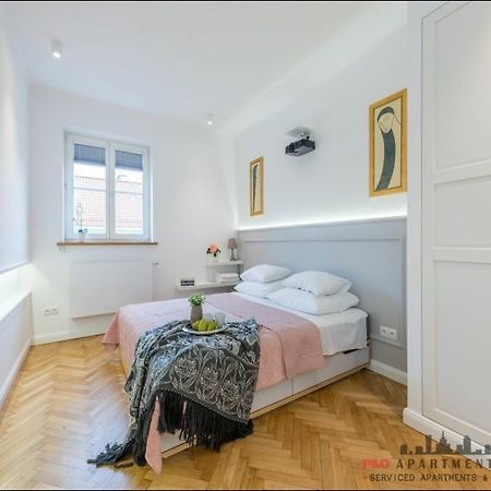 P&O Home Cinema Apartment Zakroczymska Varsó Kültér fotó