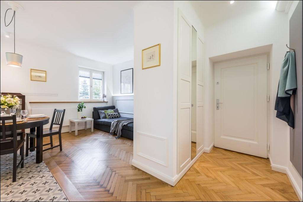 P&O Home Cinema Apartment Zakroczymska Varsó Kültér fotó